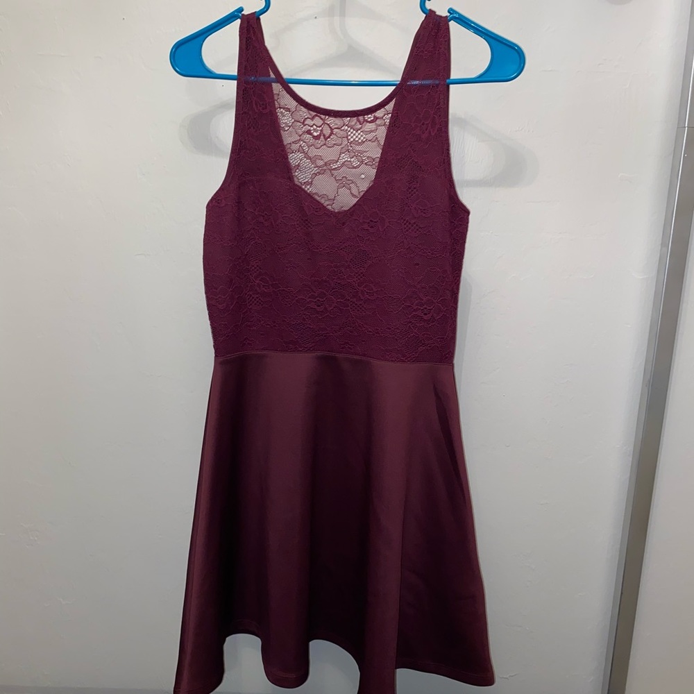Flowy semi backless dress